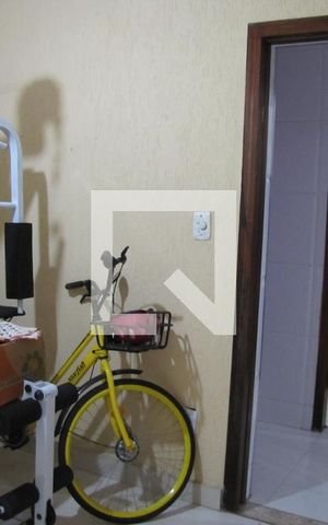 Casa à venda com 200m², 4 quartos e 2 vagasQuarto 4
