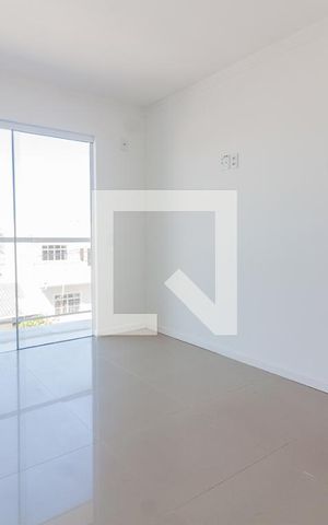 Casa para alugar com 120m², 3 quartos e 2 vagas Casa para alugar com 120m², 3 quartos e 2 vagasQuarto Suíte