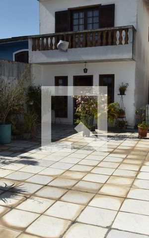 Casa à venda com 265m², 3 quartos e 2 vagasTerraço
