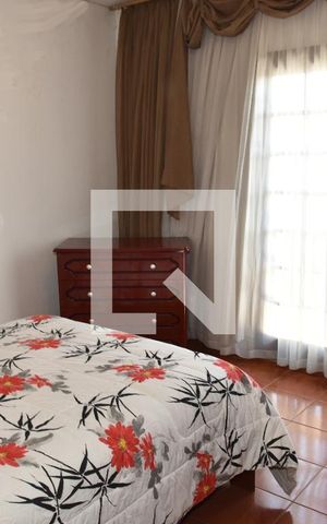 Casa à venda com 265m², 3 quartos e 2 vagasQuarto 1 - Suíte