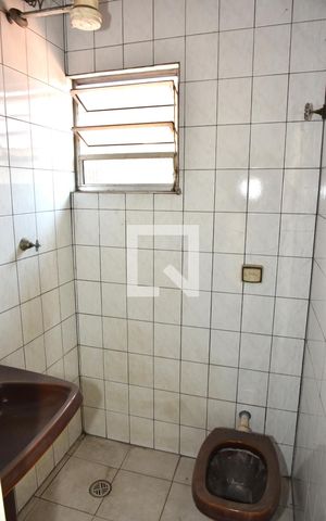 Casa à venda com 265m², 3 quartos e 2 vagasBanheiro da Edícula