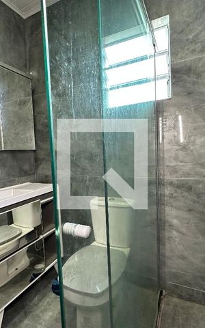 Casa à venda com 300m², 3 quartos e 1 vagaBanheiro 2