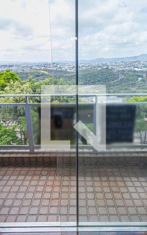 Apartamento para alugar com 163m², 3 quartos e 2 vagasVaranda