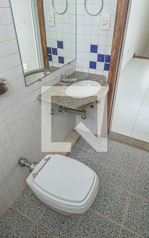 Apartamento para alugar com 163m², 3 quartos e 2 vagasBanheiro