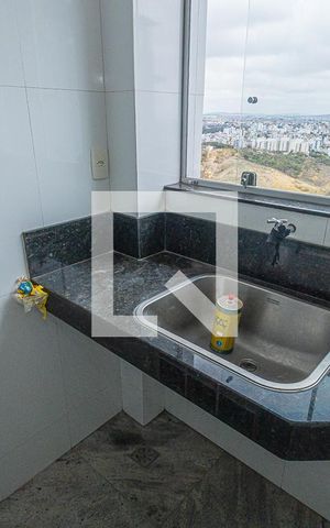 Apartamento para alugar com 163m², 3 quartos e 2 vagasÁrea de Serviço