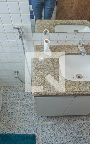 Apartamento para alugar com 163m², 3 quartos e 2 vagasBanheiro