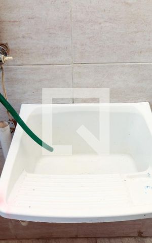 Apartamento para alugar com 45m², 2 quartos e 1 vaga Apartamento para alugar com 45m², 2 quartos e 1 vagaCozinha e Área de Serviço