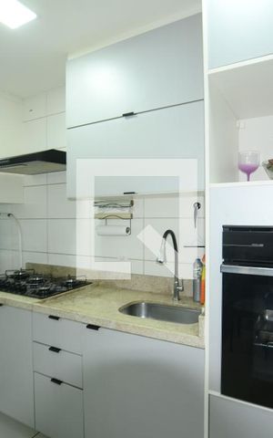 Apartamento à venda com 45m², 2 quartos e 1 vagaCozinha