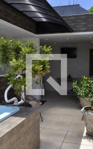 Apartamento à venda com 144m², 2 quartos e 1 vagaPiscina