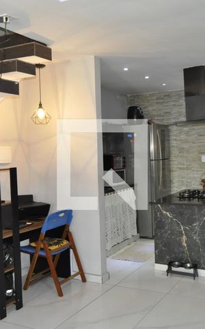 Apartamento à venda com 144m², 2 quartos e 1 vagaCozinha