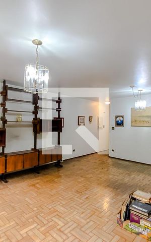 Casa para alugar com 153m², 3 quartos e 4 vagasSala