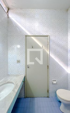 Casa para alugar com 153m², 3 quartos e 4 vagasBanheiro do Quarto 2