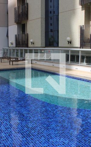 Studio à venda com 25m², 1 quarto e 1 vagaPiscina
