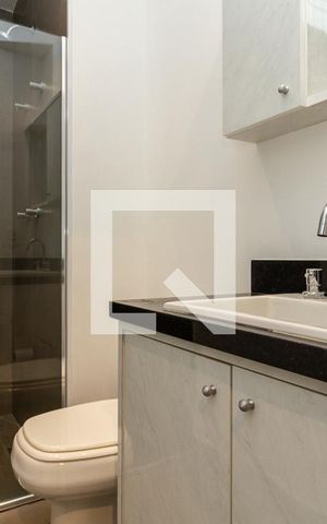 Studio para alugar com 36m², 1 quarto e 1 vaga Studio para alugar com 36m², 1 quarto e 1 vagaBanheiro