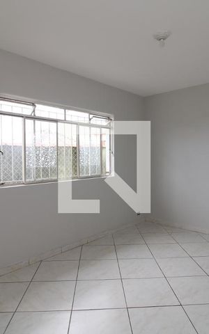 Casa para alugar com 79m², 1 quarto e 1 vagaSala