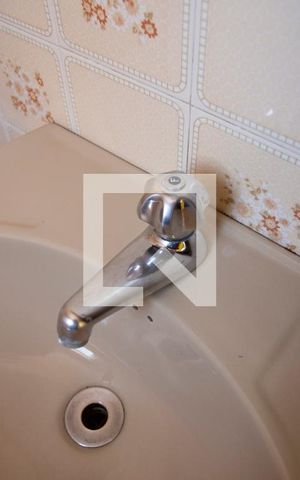 Casa à venda com 162m², 2 quartos e 1 vagaBanheiro 1 - Torneira