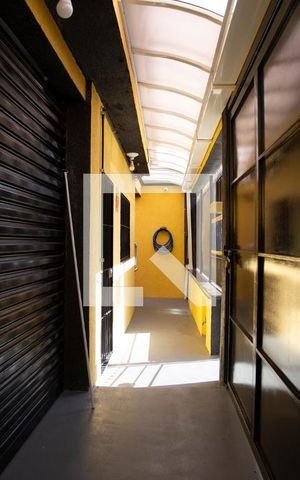 Casa à venda com 162m², 2 quartos e 1 vagaEntrada