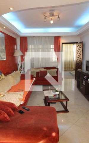 Apartamento à venda com 190m², 3 quartos e 4 vagasSala