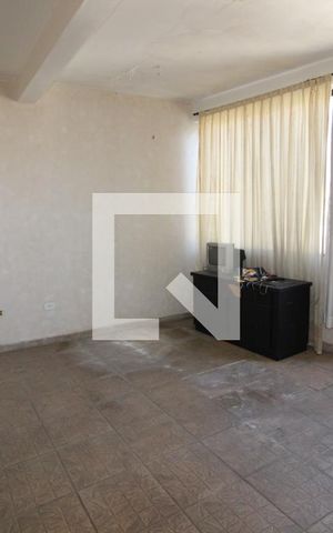 Apartamento à venda com 190m², 3 quartos e 4 vagasQuarto