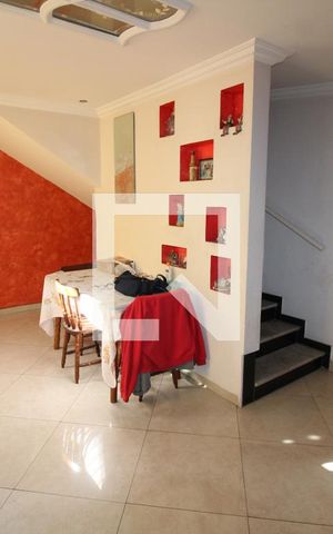 Apartamento à venda com 190m², 3 quartos e 4 vagasSala