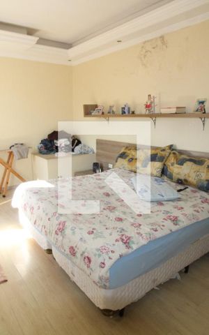 Apartamento à venda com 190m², 3 quartos e 4 vagasSuite 2