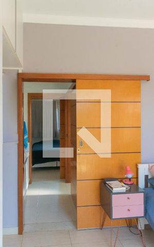 Casa de condomínio à venda com 268m², 3 quartos e 4 vagas Casa de condomínio à venda com 268m², 3 quartos e 4 vagasSuíte 3