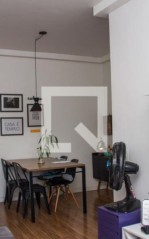 Apartamento à venda com 66m², 2 quartos e 1 vagaSala