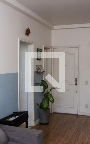 Apartamento à venda com 66m², 2 quartos e 1 vagaSala