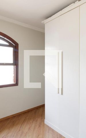 Casa para alugar com 80m², 2 quartos e 2 vagasQuarto 1