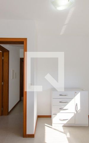 Casa de condomínio para alugar com 120m², 3 quartos e 2 vagas Casa de condomínio para alugar com 120m², 3 quartos e 2 vagasSuíte 2