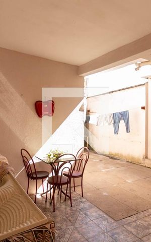 Casa à venda com 600m², 4 quartos e sem vagaÁrea de Serviço
