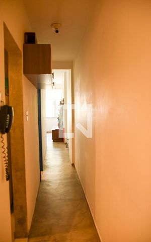 Apartamento à venda com 42m², 1 quarto e sem vagaCorredor