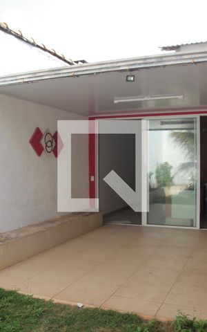 Casa à venda com 135m², 3 quartos e 2 vagasÁrea Externa