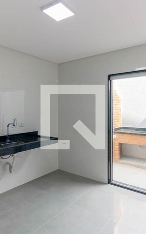 Casa à venda com 90m², 3 quartos e 2 vagas Casa à venda com 90m², 3 quartos e 2 vagasCozinha