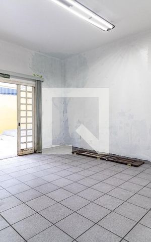 Casa à venda com 304m², 4 quartos e 5 vagasSala 1
