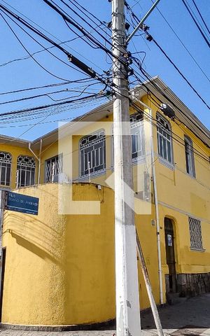 Casa à venda com 304m², 4 quartos e 5 vagasFachada