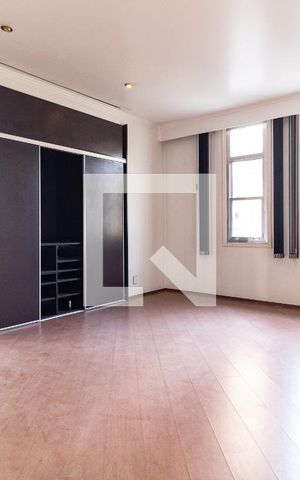 Casa à venda com 304m², 4 quartos e 5 vagasQuarto 2