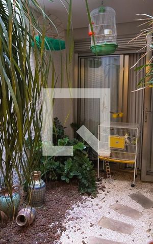 Casa à venda com 267m², 3 quartos e 4 vagas Casa à venda com 267m², 3 quartos e 4 vagasJardim interno