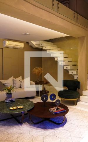 Casa à venda com 267m², 3 quartos e 4 vagas Casa à venda com 267m², 3 quartos e 4 vagasSala 1