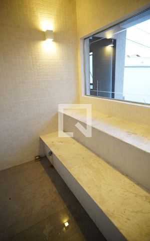 Casa à venda com 267m², 3 quartos e 4 vagas Casa à venda com 267m², 3 quartos e 4 vagasSaúna