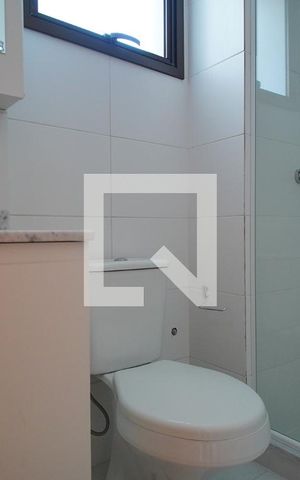 Apartamento à venda com 81m², 3 quartos e 1 vagaBanheiro Corredor