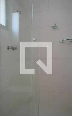 Apartamento à venda com 81m², 3 quartos e 1 vagaBanheiro Corredor