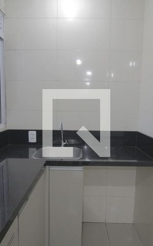 Apartamento à venda com 42m², 2 quartos e 1 vagaCozinha e Área de Serviço