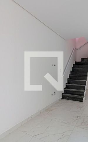 Apartamento para alugar com 110m², 2 quartos e 2 vagas Apartamento para alugar com 110m², 2 quartos e 2 vagasCozinha