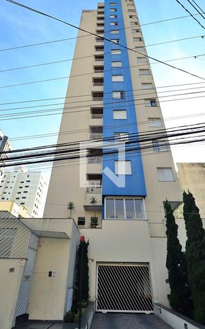 Apartamento para alugar com 50m², 2 quartos e 1 vagaFachada