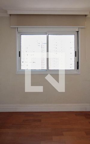 Apartamento à venda com 334m², 4 quartos e 6 vagas Apartamento à venda com 334m², 4 quartos e 6 vagasSuíte 3