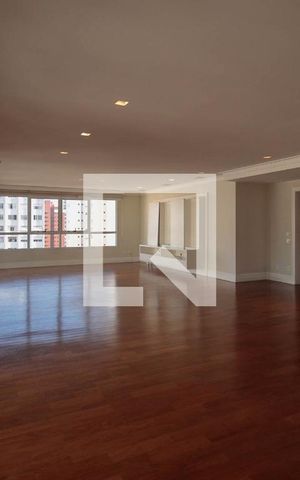 Apartamento à venda com 334m², 4 quartos e 6 vagas Apartamento à venda com 334m², 4 quartos e 6 vagasSala