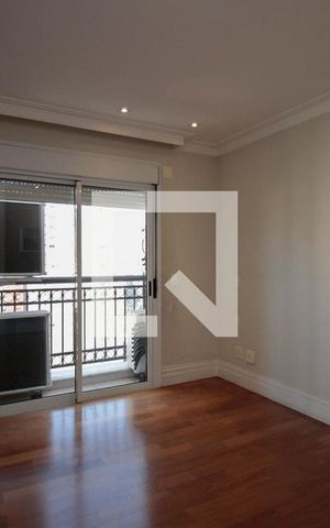 Apartamento à venda com 334m², 4 quartos e 6 vagas Apartamento à venda com 334m², 4 quartos e 6 vagasSuíte 1
