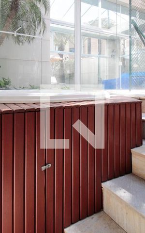 Apartamento à venda com 334m², 4 quartos e 6 vagas Apartamento à venda com 334m², 4 quartos e 6 vagasÁrea comum