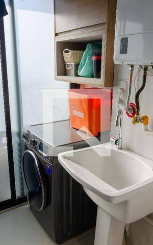 Apartamento à venda com 102m², 2 quartos e 2 vagas Apartamento à venda com 102m², 2 quartos e 2 vagasÁrea de Serviço